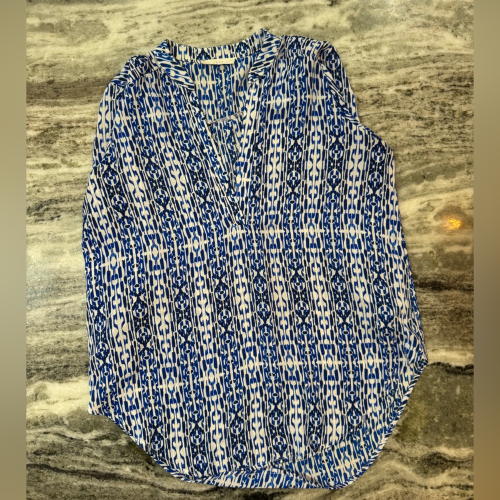 Lush Blue and White Geometric Blouse